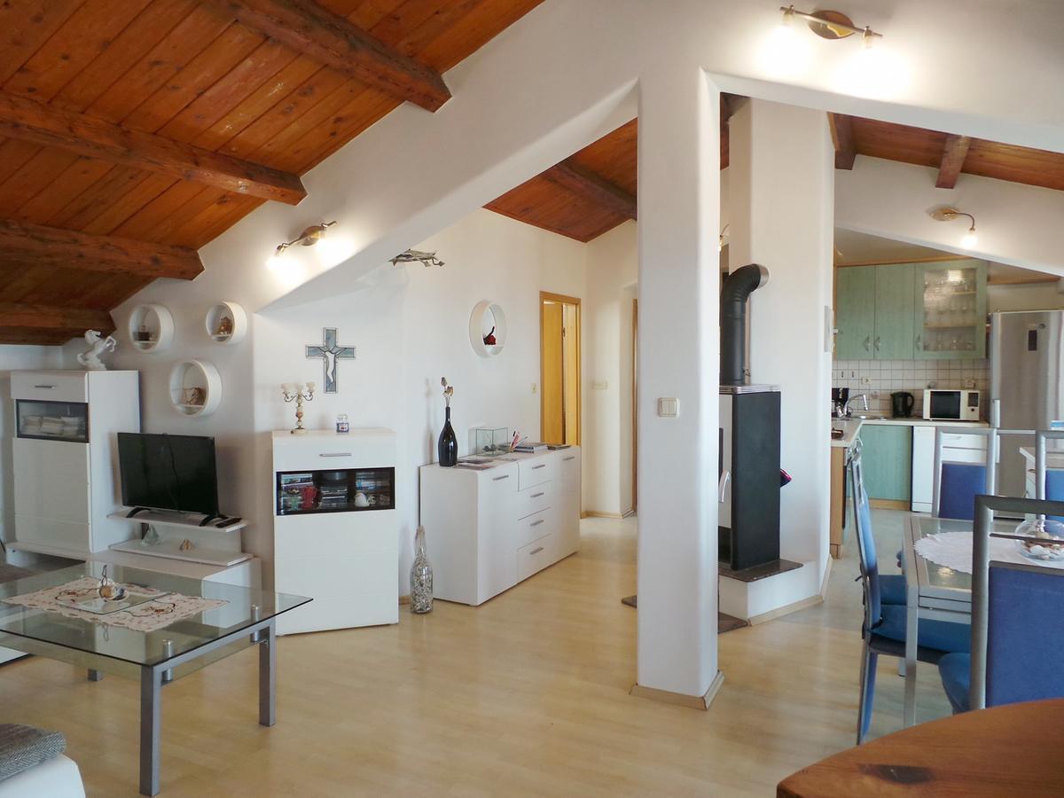 Apartment In Lovran 34848 Eksteriør bilde